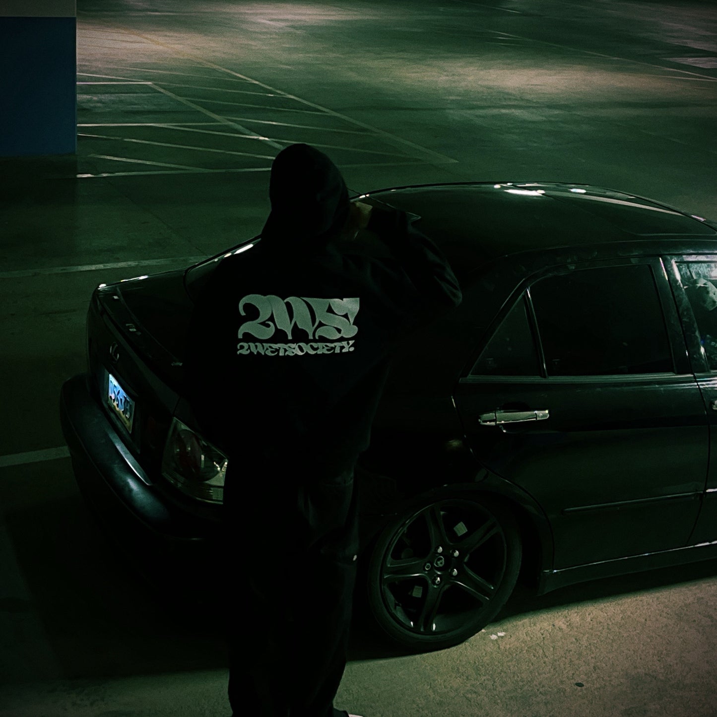 2WS! HOODIE